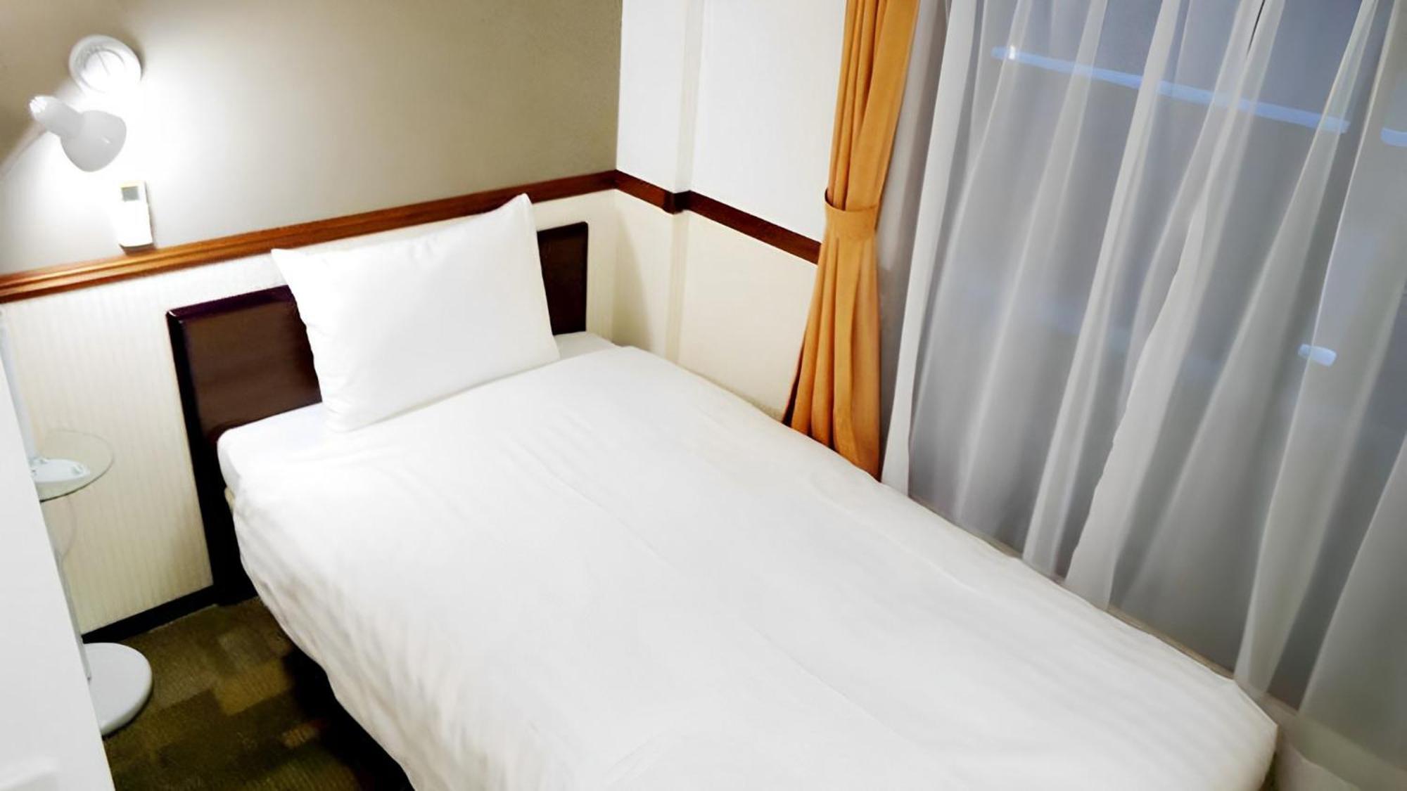 Toyoko Inn Tsudanuma-Eki Kita-Guchi Фунабасі Екстер'єр фото